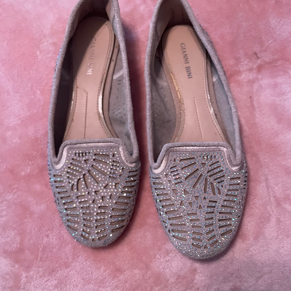 Gianni Bini Women's Sparkling Silver Flats